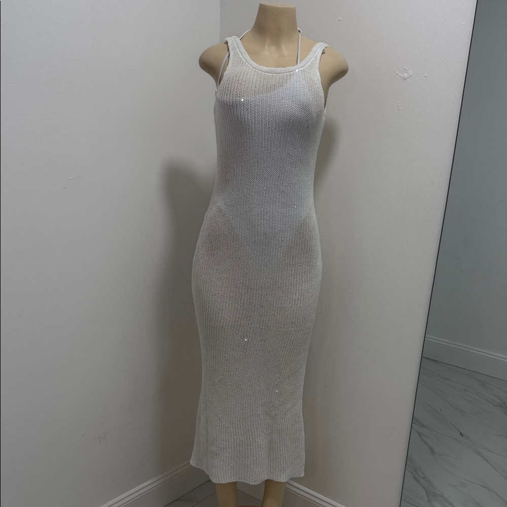 Elegant White Sleeveless Crochet Midi Dress